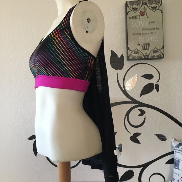 Fila top with sports bra Tank Sz Medium - Picture 11 of 15